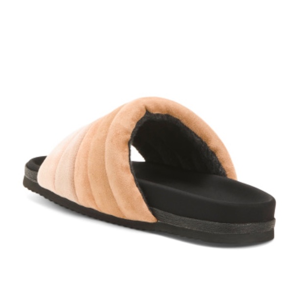 ROAM ❤️‍🔥 PILLAR COZY SANDALS IN NUDE NWT SIZE 37(7) - Picture 6 of 7
